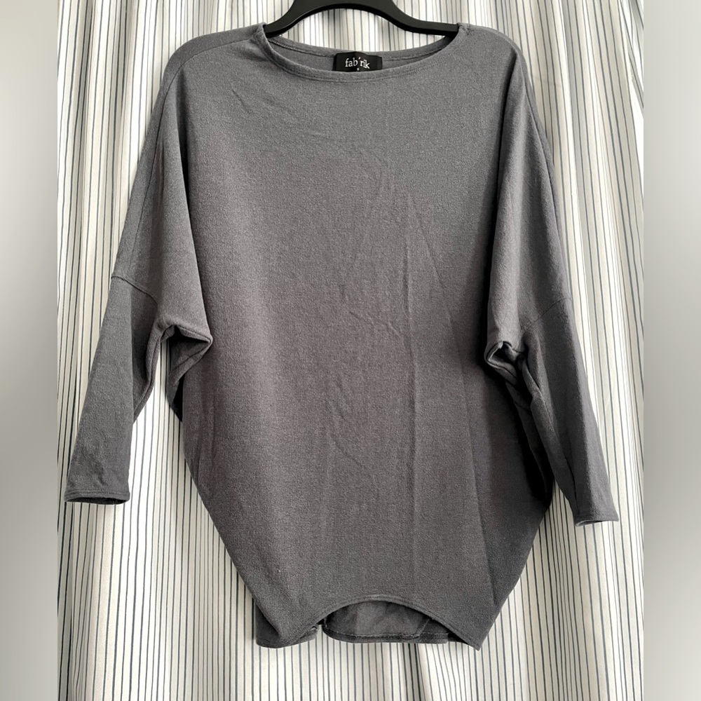 Fabrik boutique brand dolman 3/4 sleeve blouse